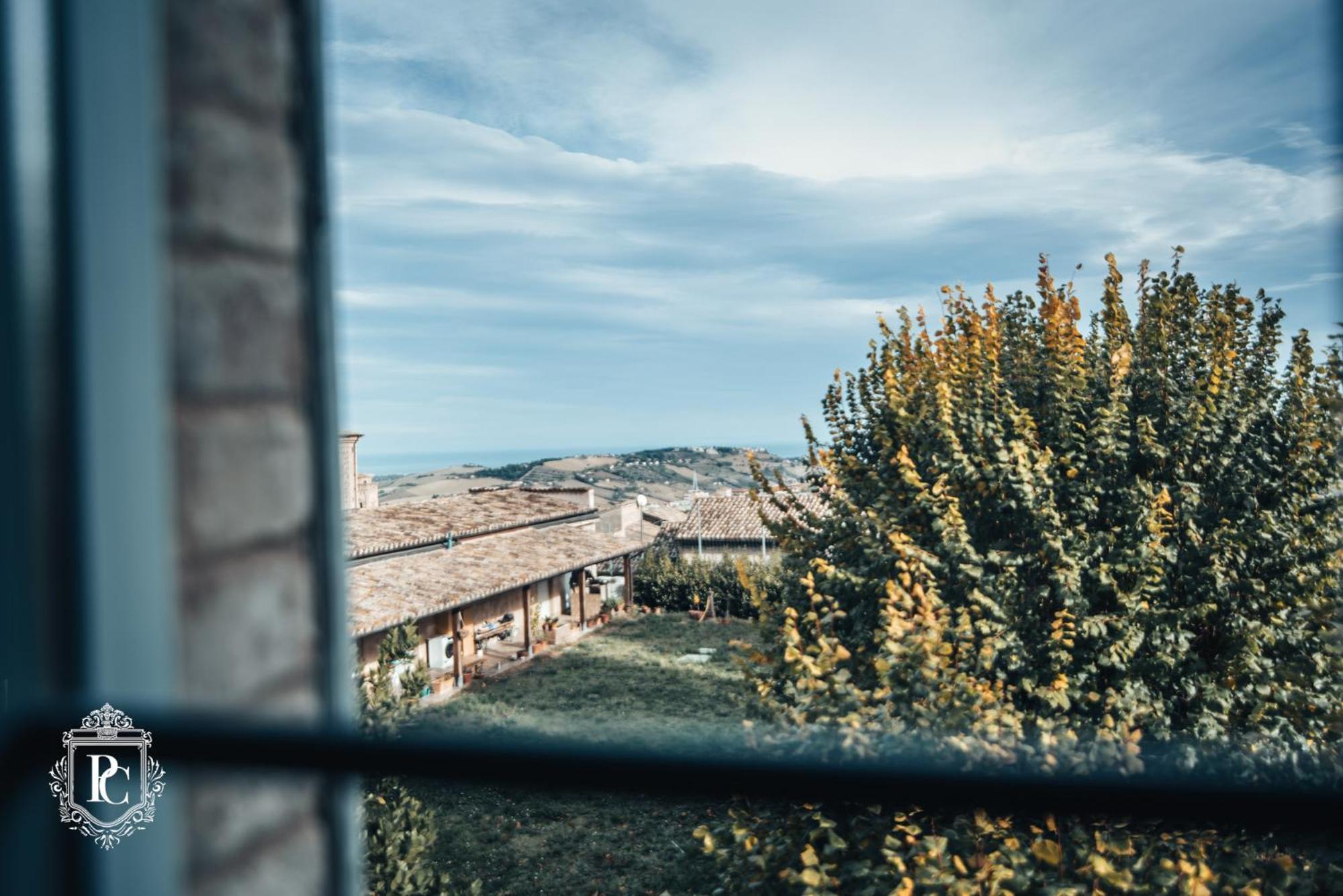 Hotel Palazzo Capparucci - Dimora Storica Fermo Exterior foto