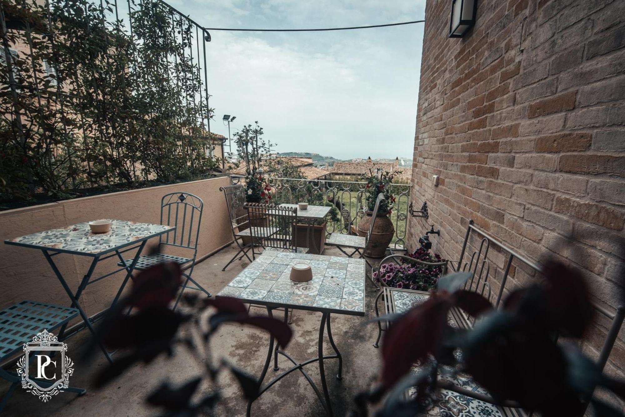 Hotel Palazzo Capparucci - Dimora Storica Fermo Exterior foto